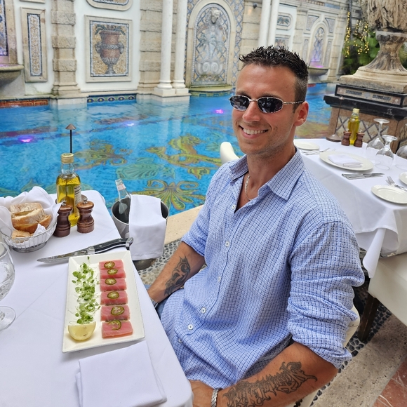 Meet your Posher, Randy - Picture 1 of 1